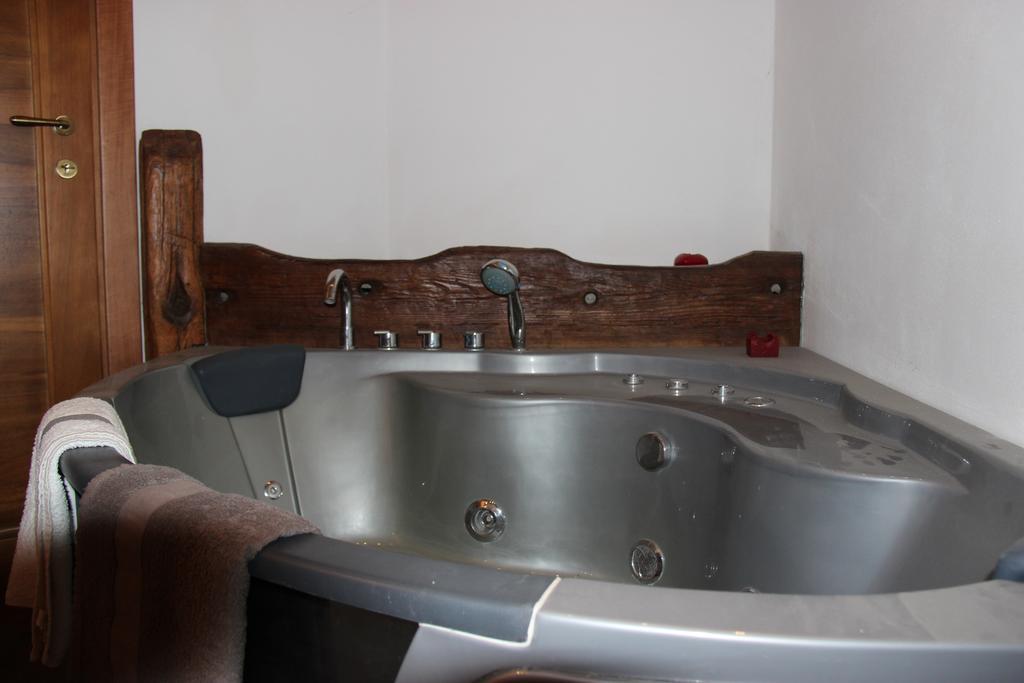 Villa La Tour Nus Εξωτερικό φωτογραφία